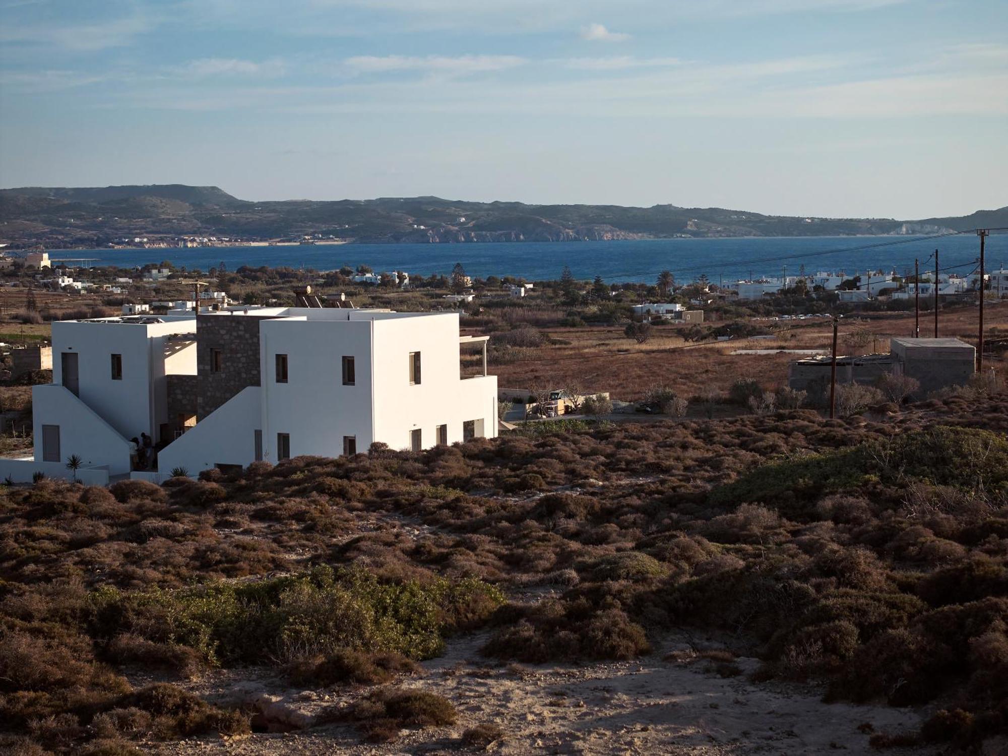 Kedros Milos Suites Adamantas  Exterior photo
