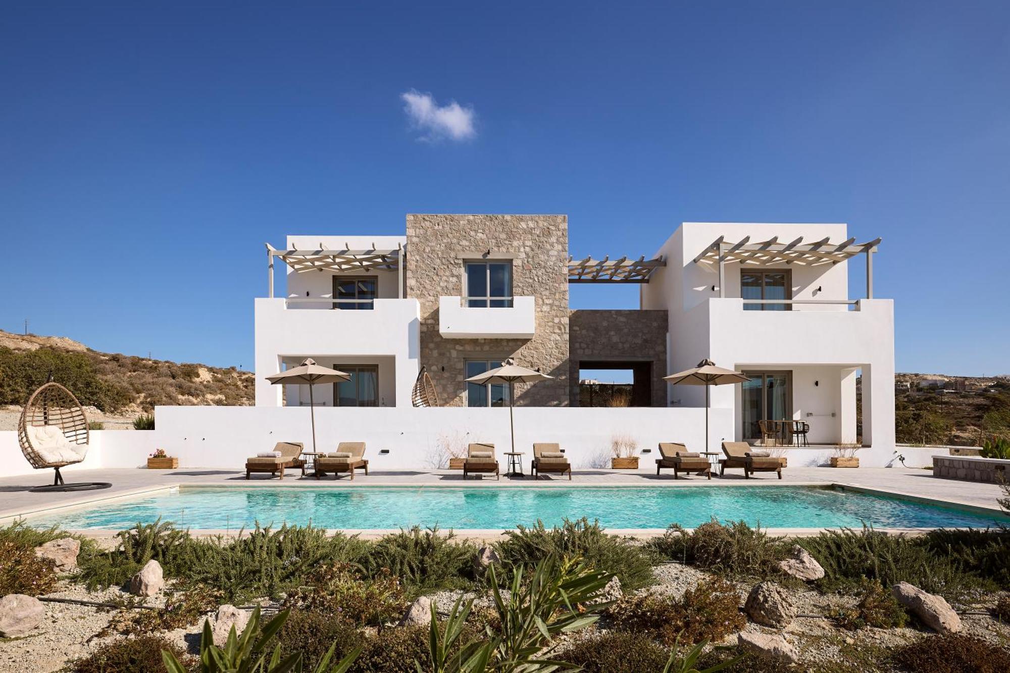 Kedros Milos Suites Adamantas  Exterior photo